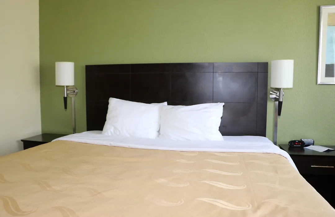 Quality Inn Evansville Eastland Area-1